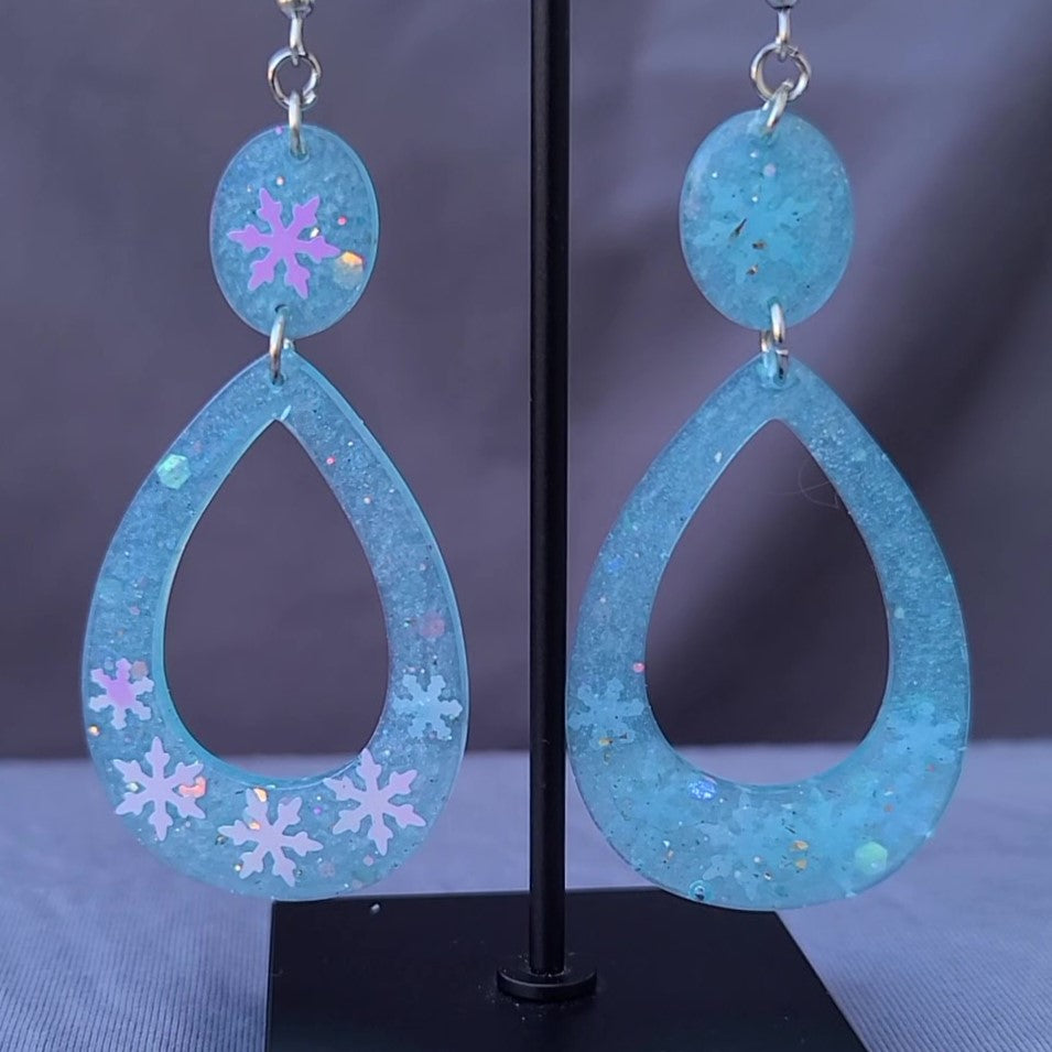 Light Blue Snow Flake Teardrop Dangle Earrings