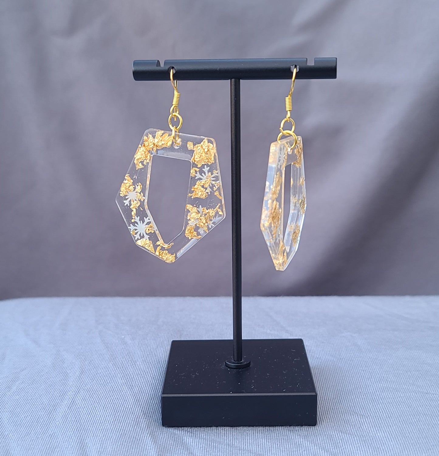 Snow Flakes & Gold Flakes Dangle Earrings